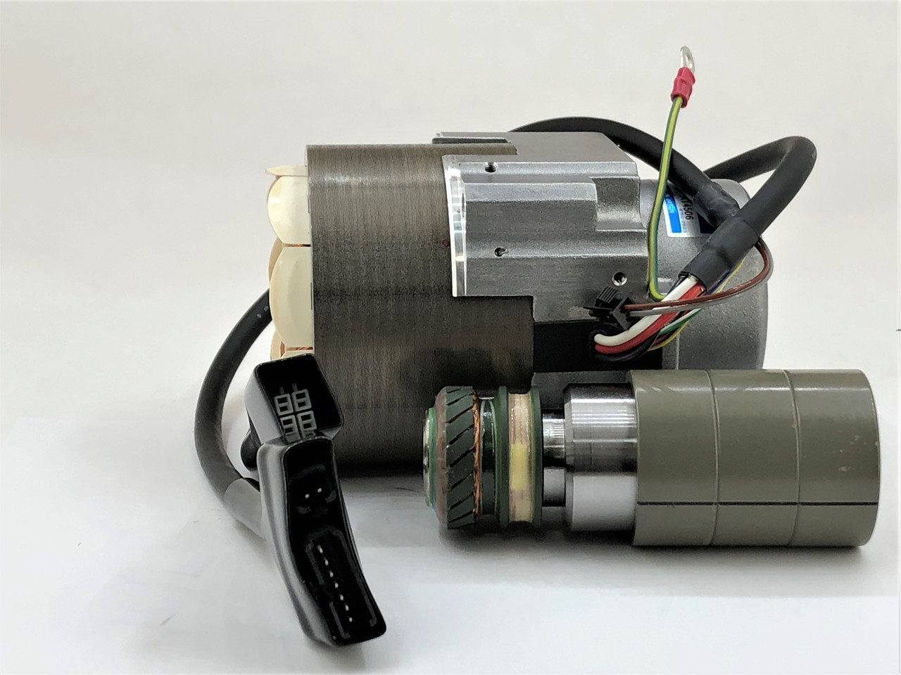 Servo Motor 600 Watt Yamaha Robot F17L C17L F20 C20 Series