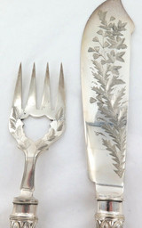 QUALITY / GREAT CONDITION / CONTINENTAL SILVERPLATE FISH SERVING SET.