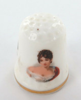 VINTAGE ENGLISH “COUNTESS" FINE BONE CHINA THIMBLE + ORIGINAL BOX.