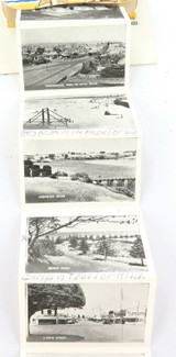 1950s “FEELING GRAND AT WARRNAMBOOL” FOLDOUT NOVELTY POSTCARD.