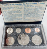 1976 NEW ZEALAND ARMORIAL 7 COIN PROOF SET + ORIGINAL SLEEVE.