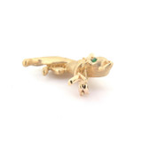 Gorgeous 14ct yellow Gold Playful Kitten On Branch Emerald Eyes Brooch 7.34g