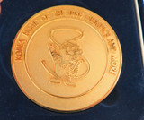 NEAR MINT. EXPO 88 KOREAN PAVILLION LARGE COMMEMORATIVE CASED MEDALLION.