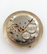 VINTAGE HUGUENIN 17J CAL. 2390 MENS WATCH MOVEMENT & DIAL.