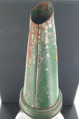 VINTAGE CASTROL WAKEFIELD CW S.A.E. 30 1 QUART EMBOSSED GLASS BOTTLE + POURER