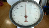 VINTAGE TROJAN 112LB PARCEL SCALES. MODEL NO 1040.
