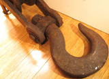 MASSIVE 1800s CAST IRON ADELAIDE WHARF PULLEY & HOOK. APPROX 50 KILO’S