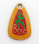 1975 Berkeley Sports & Social Club (NSW) Members Badge.