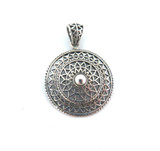 Pretty Sterling Silver Filigree Circular Domed Pendant 3.4g