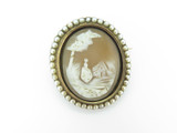 Beautiful 9ct Yellow Gold & Freshwater Pearl Farm Scene Cameo Brooch 10.3g