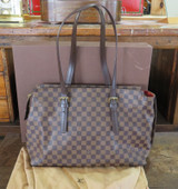 Louis Vuitton 2023 SS Logo Shoulder Bags (M46311)