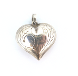 Decorative Vintage Sterling Silver Medium Size Hollow Heart Pendant / Charm 4.9g