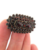 Stunning Bohemian Sparkling Garnet & Gold-tone Metal Vintage Brooch 7.5g