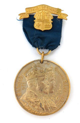 Scarce 1902 Borough of Croydon Very Nice Large Coronation Medal.