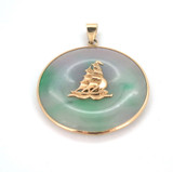 Vintage 14ct Yellow Gold Ship Design White/Apple Green Jade Pendant Diam 3.3mm