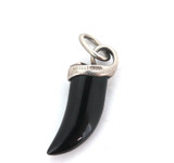 Vintage Sterling Silver & Onyx Shaped Tooth Pendant 4.6g