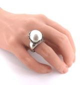 Pretty Sterling Silver Floral Set Iridescent Pearl Statement Ring Size P 16.4g