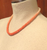 Stunning Vintage 14ct Gold Two-tone Cream to Salmon Pink Coral Necklace 47cm