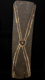 c.1930 Papua New Guinea Southern Highlands Province Narrow Mendi War Shield