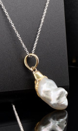 Vintage 20mm - 15mm Baroque Pearl 14K Gold Pendant 3.88g Val $4980