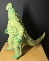 2000 Japanese Bandai Ultraman Ultra Monster Red King Soft Figure