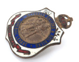 1919 - 1926 Large Size RSL Badge. Z 18015 Members Number