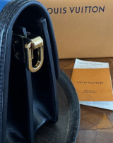 Auth LOUIS VUITTON Blue Dauphine MM Epi Leather Shoulder / Hand Bag M56269