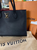 Auth. Louis Vuitton Lockme Shopper Tote Bag Black M57345