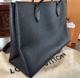 Auth. Louis Vuitton Lockme Shopper Tote Bag Black M57345
