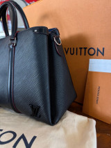 Auth LOUIS VUITTON Soufflot Epi Leather Shoulder Hand Bag M55610