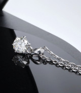 A Vintage 18ct white Gold 1.52ct I Si Diamond Solitare Pendant Val $27500