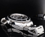 Auth 2005 Rolex Submariner Date Steel Watch 16610 F Serial