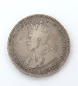 1933 Australian Shilling 1/- Good Album Filler.