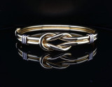 Vintage Italian 18K Yellow Gold Love Knott Hinged Bangle 16.29g