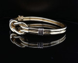 Vintage Italian 18K Yellow Gold Love Knott Hinged Bangle 16.29g