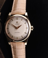 Vintage 1954 Omega Seamaster 18k Gold Automatic Cal 501 Wrist Watch - Stunning