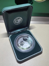 Auth. Vintage 2000 Silver .999 2 Oz Kookaburra Coin & Case