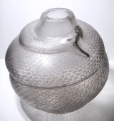 IMPORTANT RENE LALIQUE “SERPENT” VASE No. 896 Designed in 1924