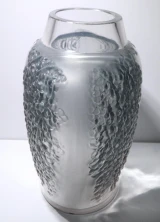 Rene Lalique "Poivre" Vase No. 901 – Original Smoky Frosted Glass Art Deco Vase