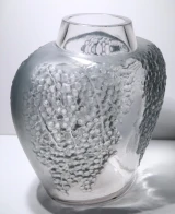 Rene Lalique "Poivre" Vase No. 901 – Original Smoky Frosted Glass Art Deco Vase