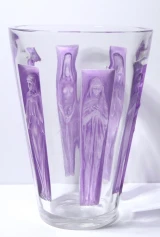 Rene Lalique “Gobelet Six Figurines et Masques” Vase / Goblet Violet Glass n.903