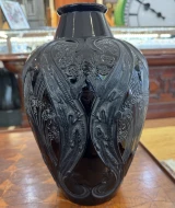 René Lalique Black Lezards et Bleuet Vase No. 879 Designed 1913 Glass 33.7cm