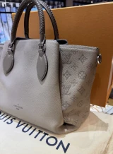 Auth. Louis Vuitton Mahina Omea Galet Leather Bag Full Set Box & Receipt M55031