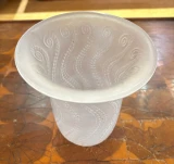 René Lalique Méduse Vase No.950 Frosted Glass c1921 Signed R. Lalique France