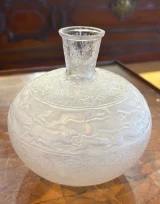 René Lalique Lievres Hares Vase No.942 Opalescent Glass c1923 Signed France
