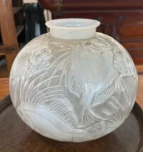 René Lalique Poissons Vase No. 905 Opalescent Glass c1921 Signed R. Lalique