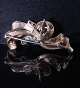 Retro 18ct Rose Gold Ruby & Diamond Scroll Brooch c1940s Val $6900