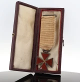 Antique Scottish Masonic Knights Templar Cross Red Enamel Breast Jewel c1900