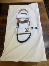 Louis Vuitton LV Sunset Flat Comfort Sandals Size 8 Cream Box & x2 Dust Bag