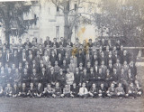 RARE 1920 IPSWICH GRAMMAR QLD BOYS SCHOOL GROUP PHOTO REAL PHOTO POSTCARD.